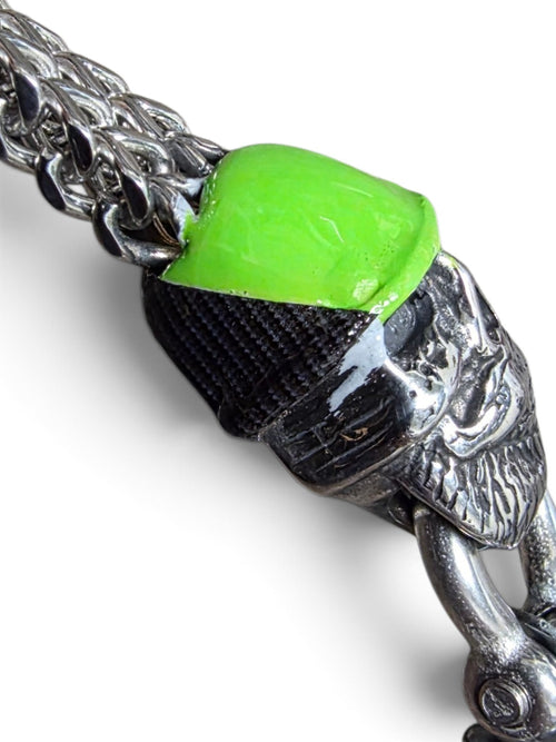 THE BLACK AND LIME GREEN CARBON FIBER HARDHAT GLOVE CLIP