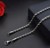 Beautiful hand crafted roap chain